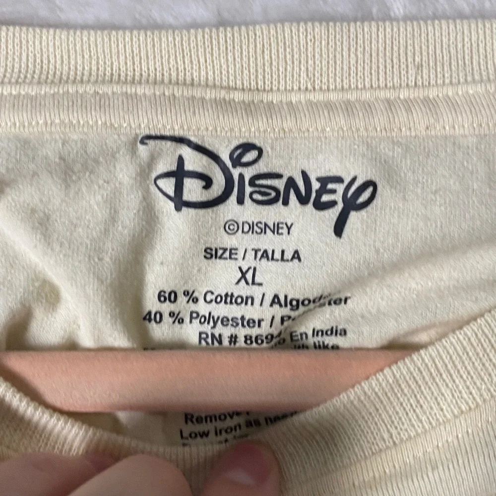 Disney Mickey Minnie Pluto North Pole Express‎ Christmas T-Shirt Cream XL